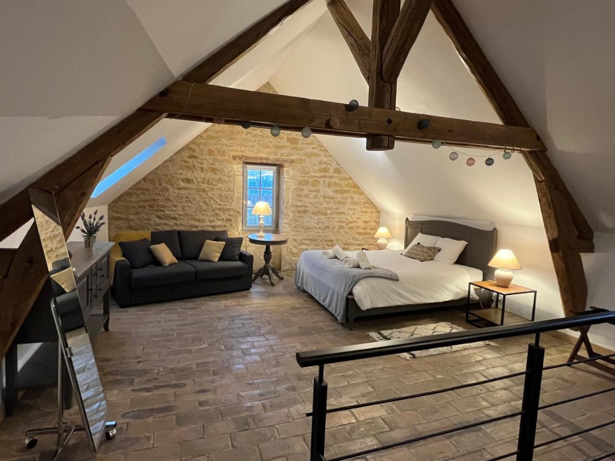 Chateau Du Mauny, Gites Et Chambres D'Hotes En Bourgogne Rosey Exterior foto
